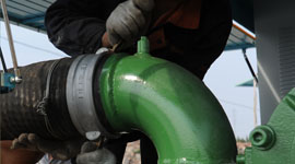 91桃色网站下载泵車管道安裝.jpg 91桃色网站下载泵車管道安裝.jpg