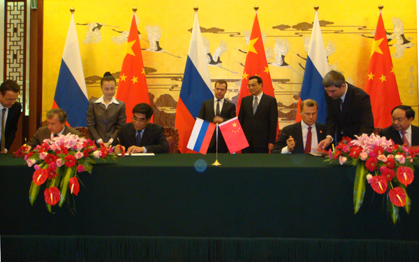 在形成園區化的同時加強與海外石化行業的深度合作是方向之一