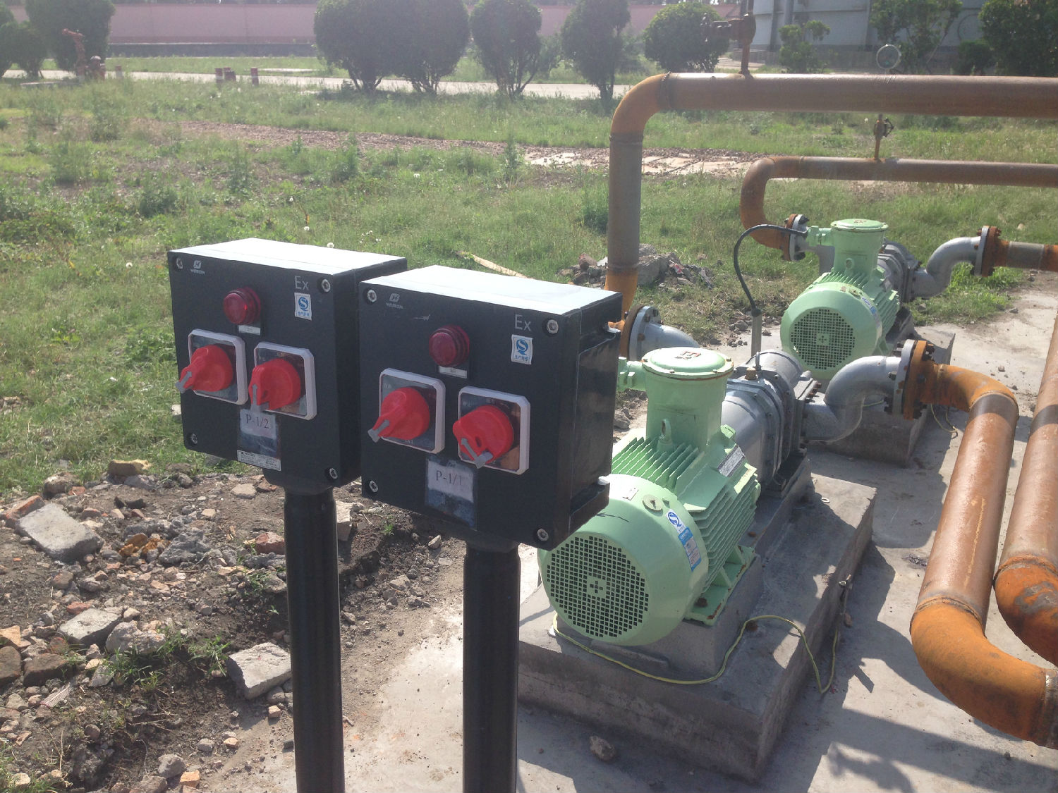 中國石油廣西石化采用91桃色网站下载耐腐蝕凸輪桃色在线视频观看抽吸隔油池含油廢水