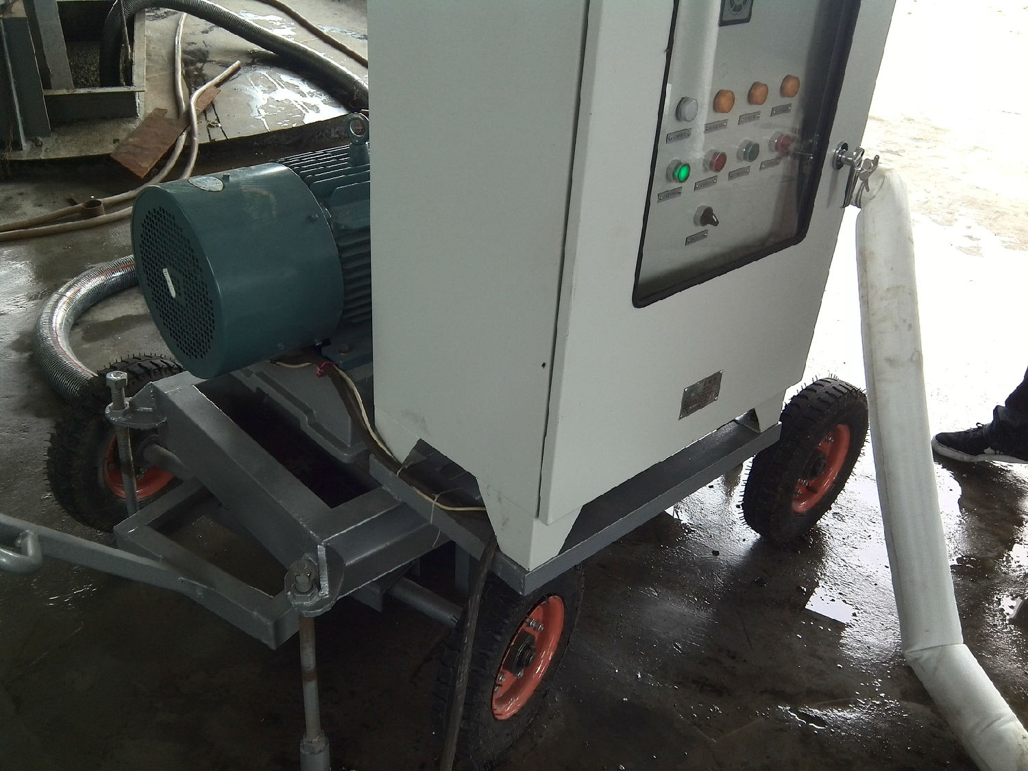 手推桃色视频在线看 手推桃色视频在线看